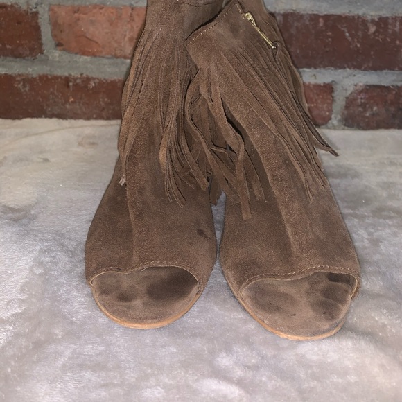 Tassel booties - Picture 2 of 5